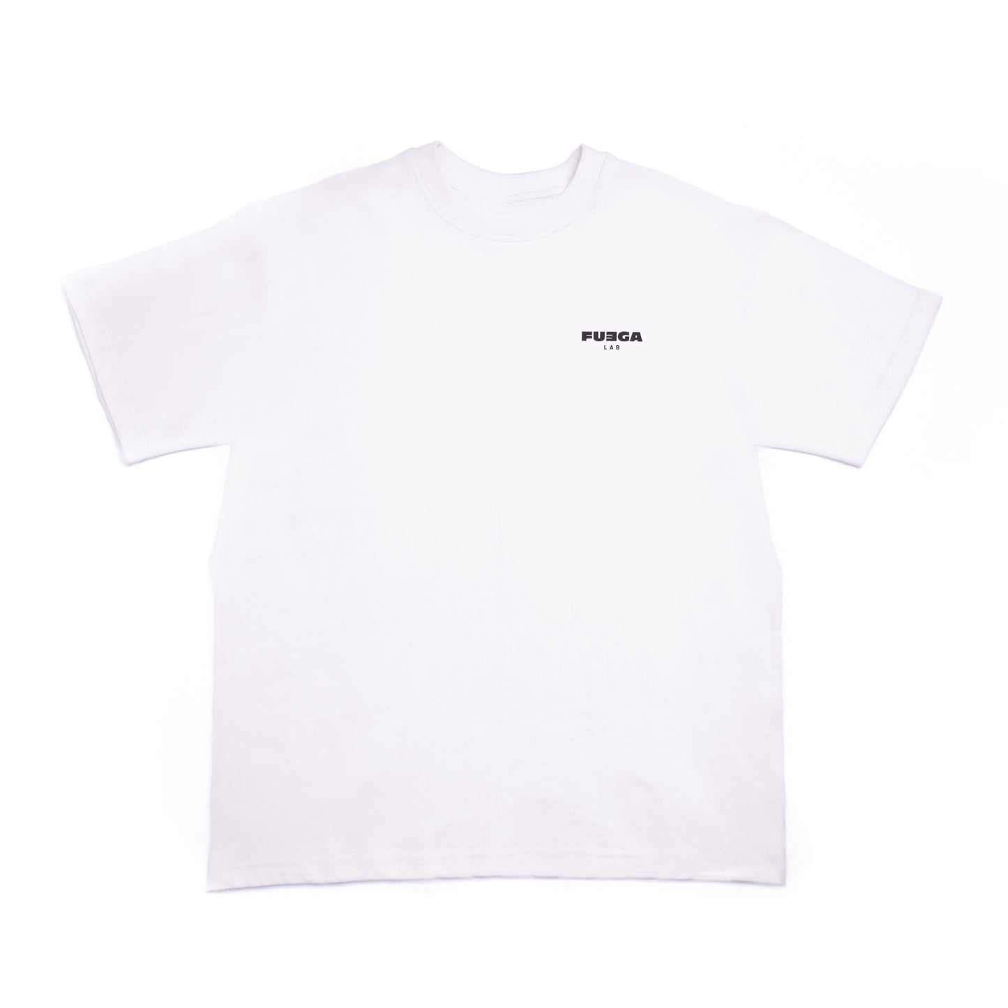 T Shirt Fuega blanca oversized