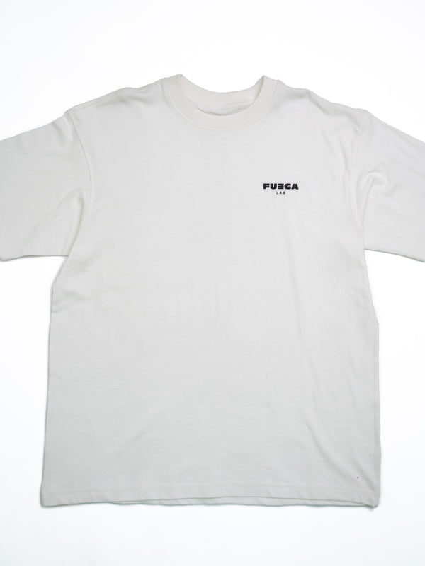 T Shirt Fuega blanca oversized